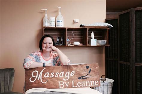 Intimate massage Escort Mairehau